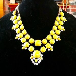 VINTAGE Lime green plastic and rhinestone necklace
